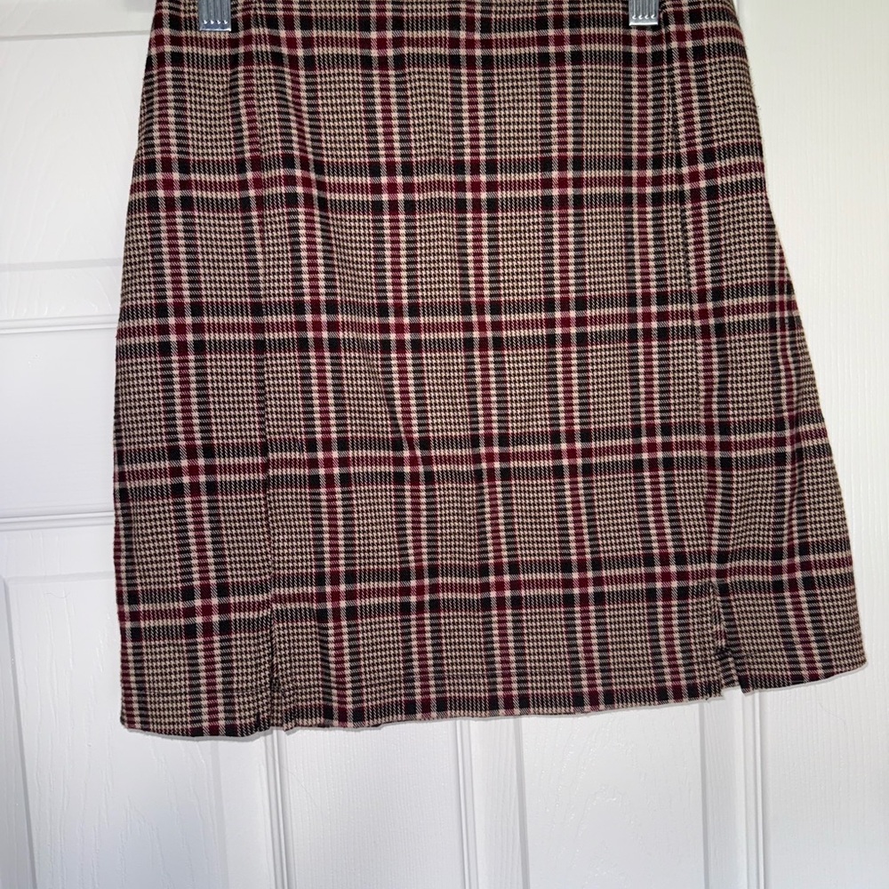 Plaid Women's Skirt in Red and Tan